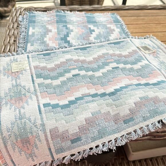 Park B. Smith Hand Woven Placemats 4 - Picture 4 of 6